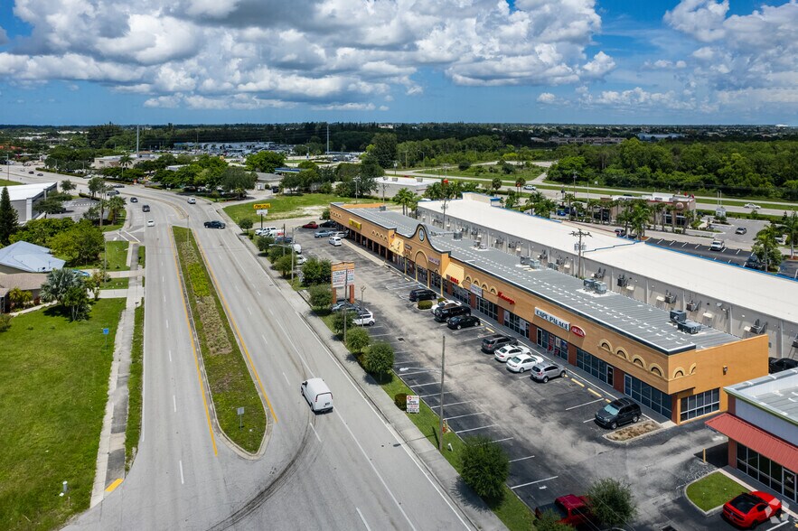 155 Hancock Bridge Pky W, Cape Coral, FL à louer - Aérien – Image 2 sur 4