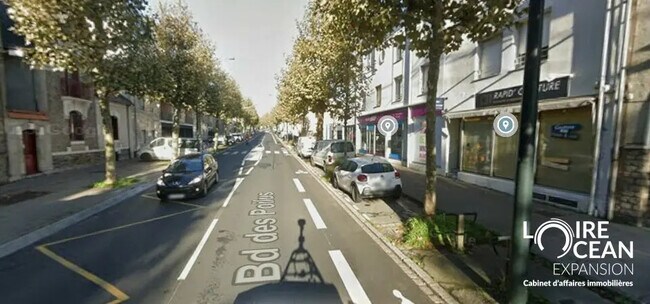 Plus de détails pour Local commercial à louer