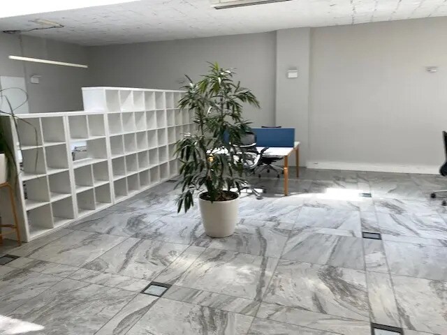Bureau dans Levallois-Perret à louer - Photo de l’immeuble – Image 2 sur 6