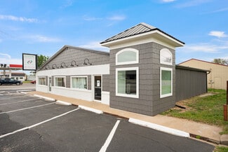 Plus de détails pour 311 W 3rd St, Grove, OK - Spécialisé à vendre