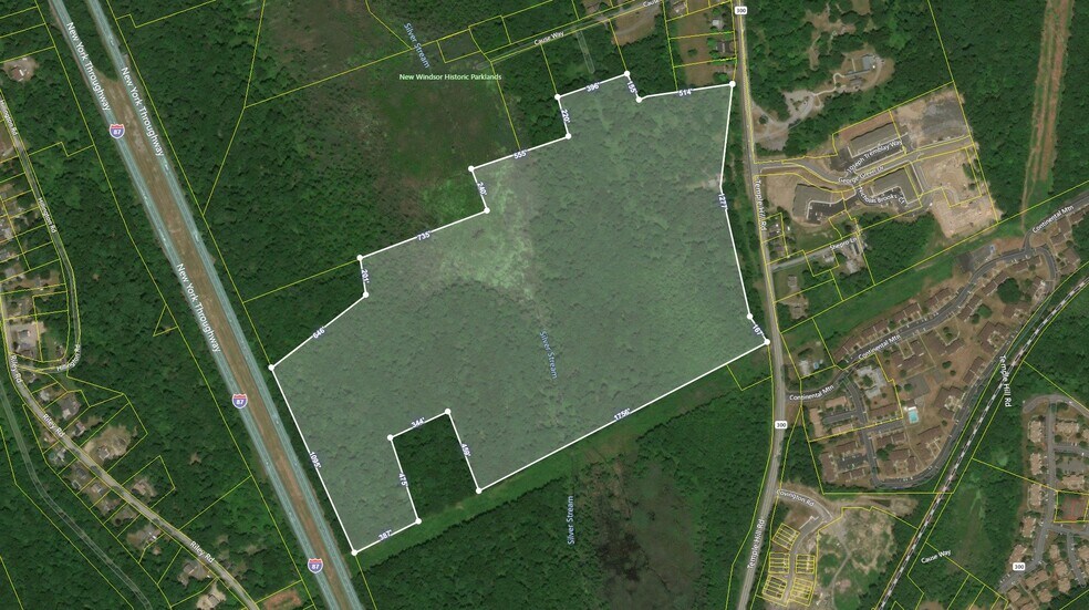 321 Temple Hill Rd, New Windsor Township, NY à vendre - Photo principale – Image 1 sur 1