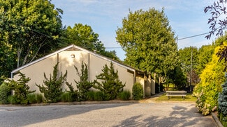 Plus de détails pour 446 Edwards Ave, Calverton, NY - Bureau à louer