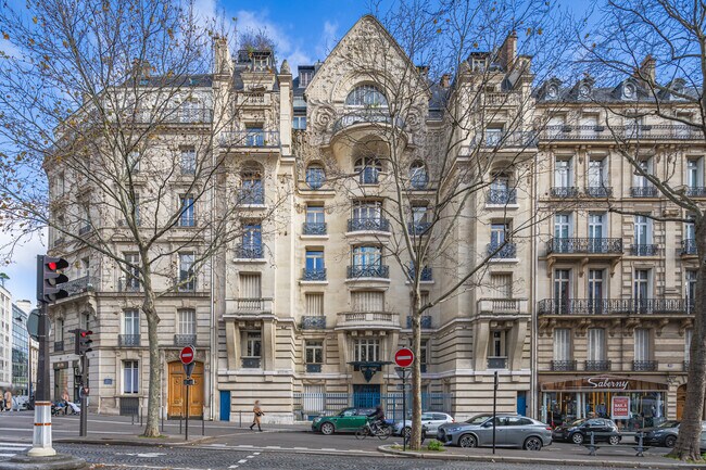 Plus de détails pour 30 Avenue Marceau, Paris - Logement à vendre