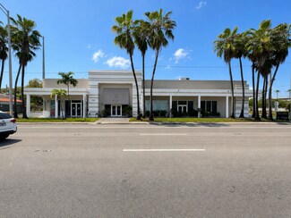 Plus de détails pour 13750 Biscayne Blvd, North Miami Beach, FL - Local commercial à louer