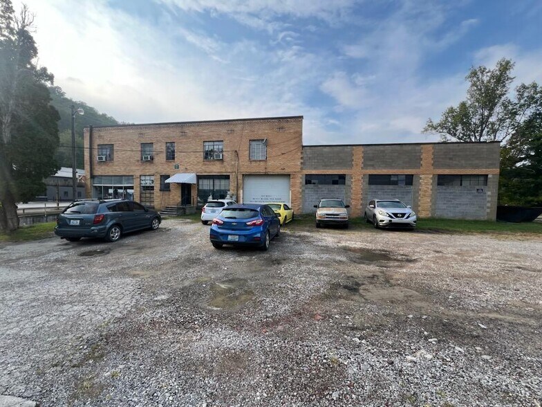 2841 N Main St, Hazard, KY à vendre - Photo de l’immeuble – Image 2 sur 9