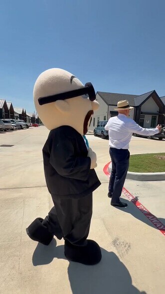 5251 Katy Mills Circle, Katy, TX à vendre - Vidéo sur l’annonce professionnelle – Image 3 sur 16