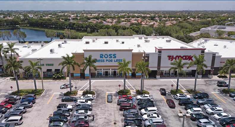 15801-15999 Pines Blvd, Pembroke Pines, FL à louer Photo principale– Image 1 sur 30