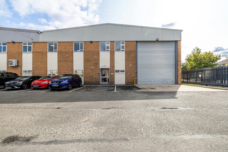 Bilton Rd, Greenford à louer - Photo de l’immeuble – Image 3 sur 11