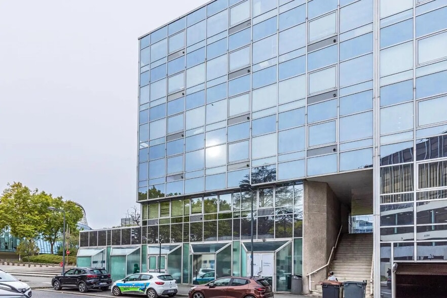 3 Rue Des Mazières, Évry-Courcouronnes à vendre - Photo de l’immeuble – Image 3 sur 16