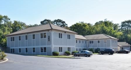 5501-5525 Foxridge Dr, Mission, KS à louer - Photo principale – Image 1 sur 7