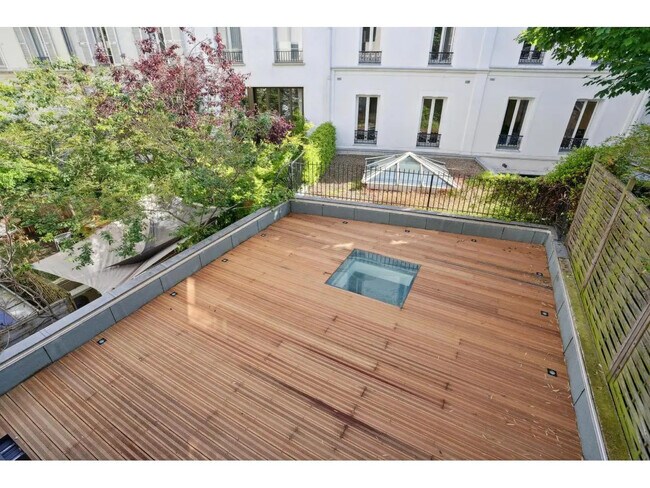 Plus de détails pour 4 Rue Jadin, Paris - Bureau à louer