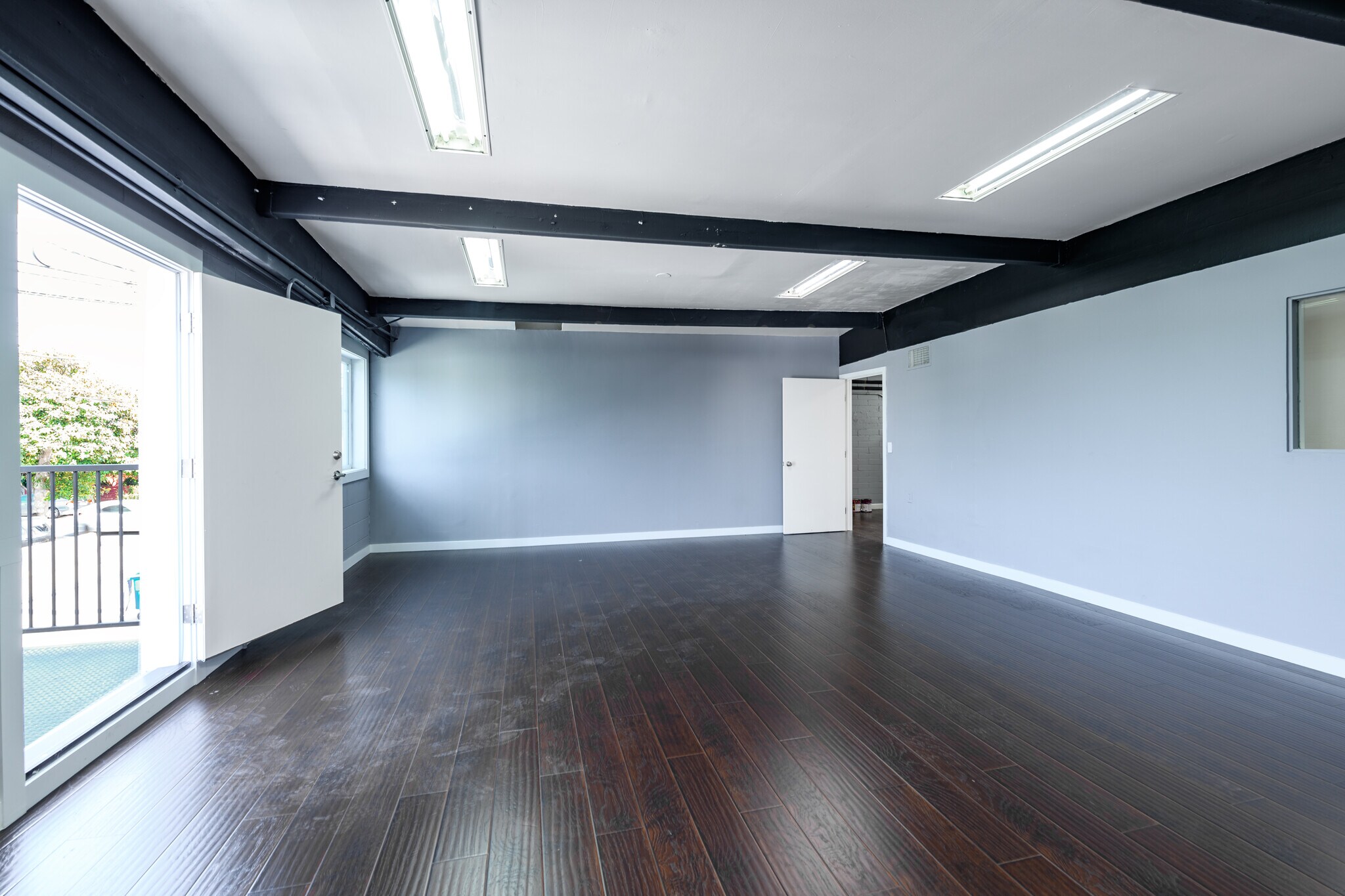 13347 W Washington Blvd, Los Angeles, CA à louer Photo de l’immeuble– Image 1 sur 6