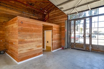 3364-3386 E Olympic Blvd, Los Angeles, CA à louer Photo intérieure– Image 2 sur 8