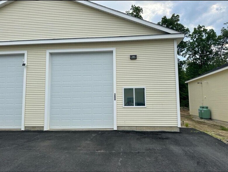 280 Isinglass Cir, Barrington, NH à louer - Photo principale – Image 1 sur 7