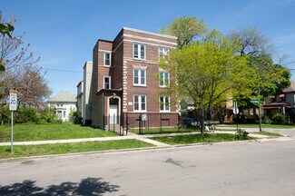 Plus de détails pour 310 N Long Ave, Chicago, IL - Logement à vendre