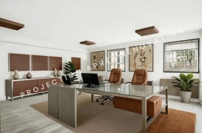 Plus de détails pour Bureau à louer