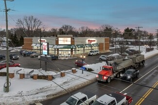 Plus de détails pour 819 W Main St, Fremont, MI - Local commercial à vendre