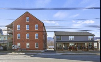Plus de détails pour 16-18 N Summer St, Adams, MA - Logement à vendre