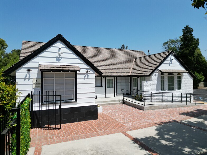 1344 Granada Ave, San Marino, CA à louer - Photo de l’immeuble – Image 2 sur 5
