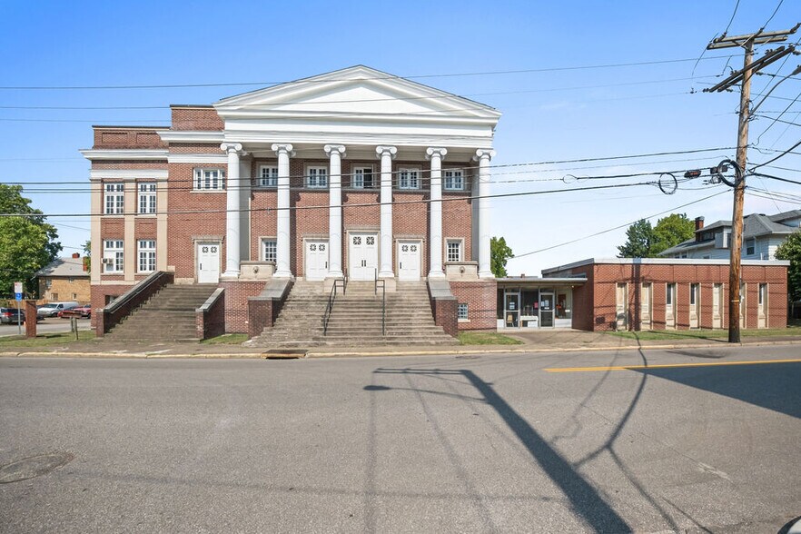 501 Elizabeth St, Charleston, WV à vendre - Photo principale – Image 1 sur 27