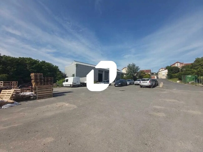 Plus de détails pour Voie De Mons, Villeneuve-le-Roi - Terrain à louer