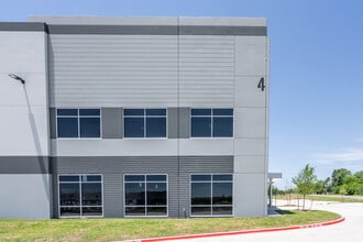 McAngus Rd & TX 130, Del Valle, TX à louer Photo intérieure– Image 1 sur 13