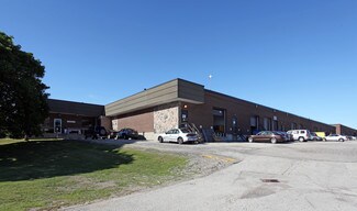 Plus de détails pour 116-128 Galaxy Blvd, Toronto, ON - Industriel/Logistique à louer
