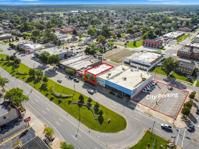 2070 Fort St, Lincoln Park, MI à vendre - Photo de l’immeuble – Image 1 sur 57