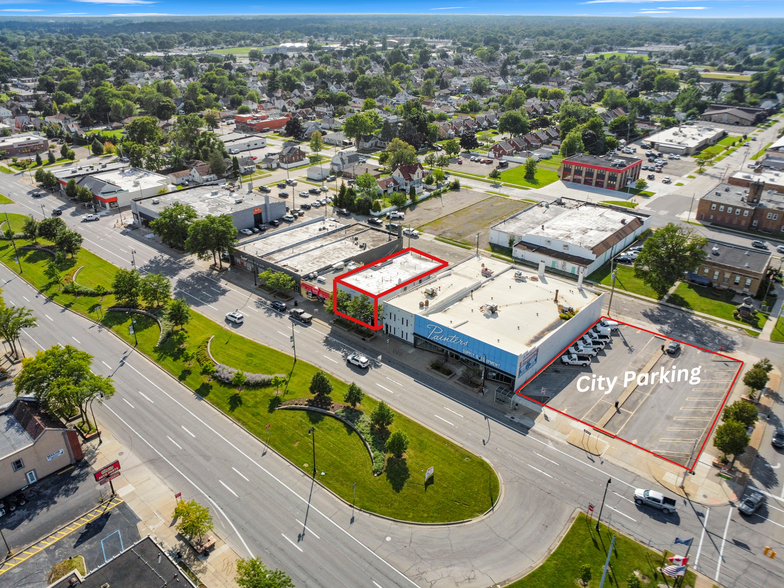 2070 Fort St, Lincoln Park, MI à vendre - Photo de l’immeuble – Image 2 sur 57