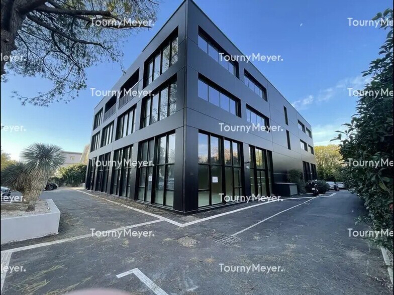 787 Rue Marius Petipa, Montpellier à vendre - Photo de l’immeuble – Image 3 sur 5