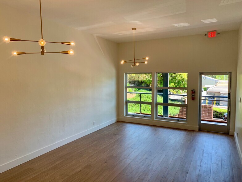 2130 4th St, San Rafael, CA à louer - Photo intérieure – Image 2 sur 13