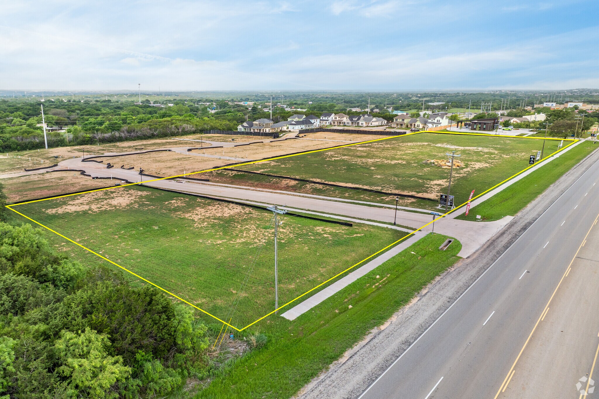 3751 FM 4, Granbury, TX à louer Photo principale– Image 1 sur 13