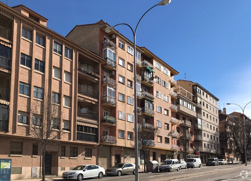 Immeuble residentiel dans Segovia, Segovia à vendre - Photo de l’immeuble – Image 2 sur 2