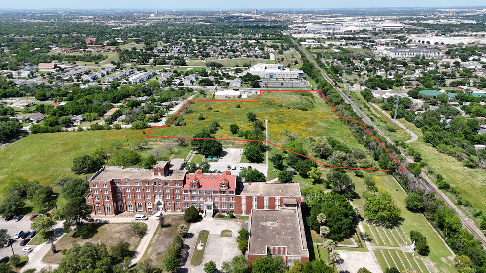 0 Martin Luther King Dr, San Antonio, TX à vendre - Photo de l’immeuble – Image 1 sur 9