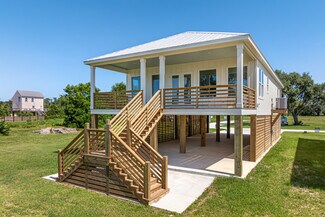 Plus de détails pour 534 Beach Dr, Gulfport, MS - Spécialisé à vendre