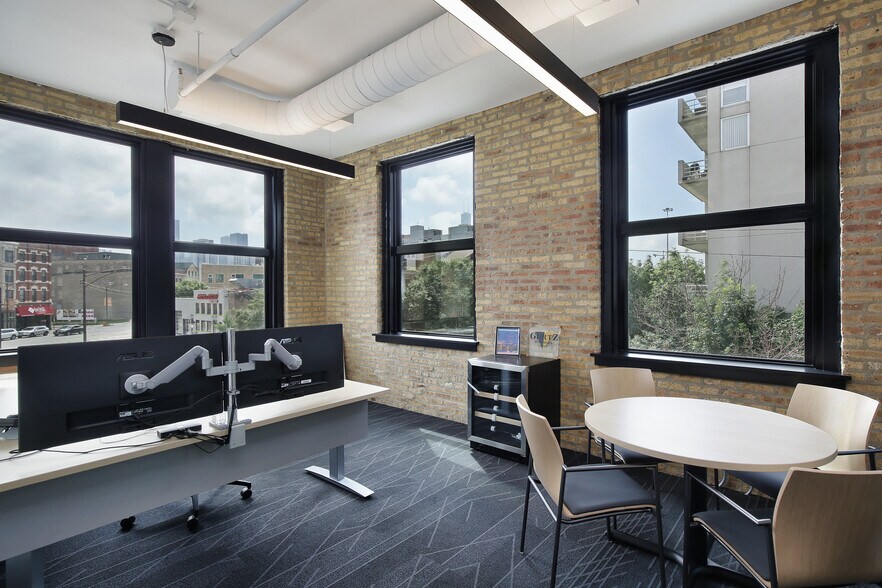 1040 W Huron St, Chicago, IL à louer - Photo intérieure – Image 2 sur 7
