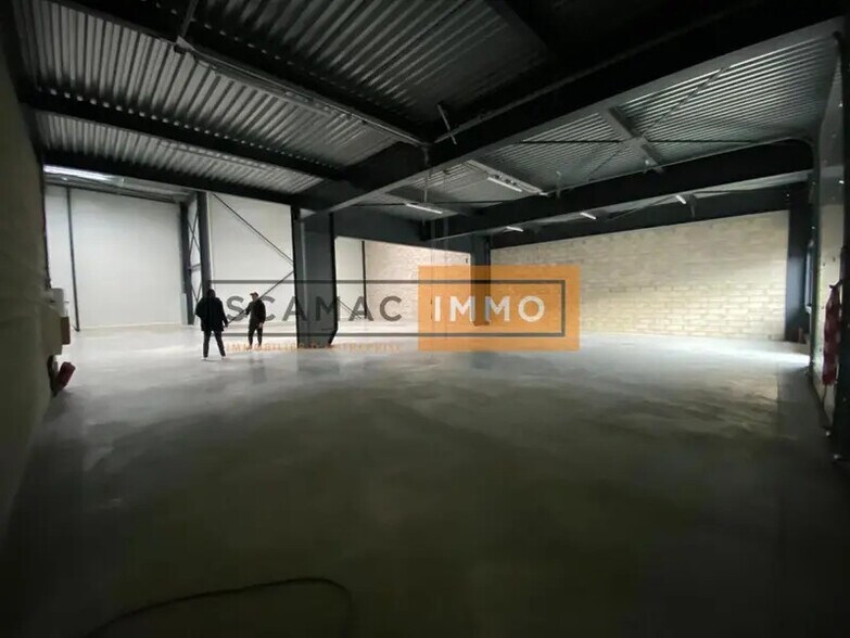 Industriel/Logistique dans Montmagny à louer - Photo intérieure – Image 3 sur 5