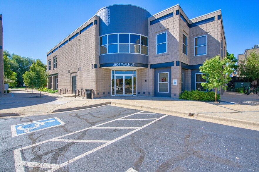 2501 Walnut St, Boulder, CO à louer - Photo de l’immeuble – Image 1 sur 1