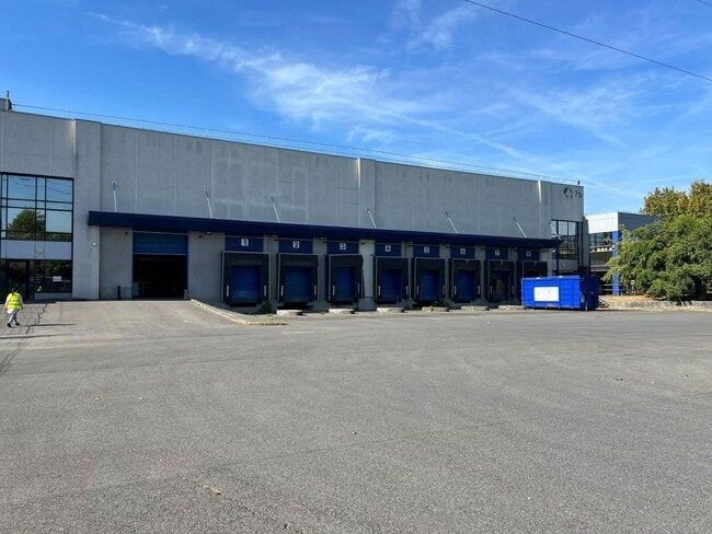 Plus de détails pour 270 Avenue Du Bois De La Pie, Tremblay-en-France - Industriel/Logistique à louer