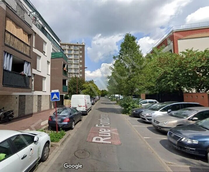 Local commercial dans Bondy à vendre - Photo de l’immeuble – Image 2 sur 3