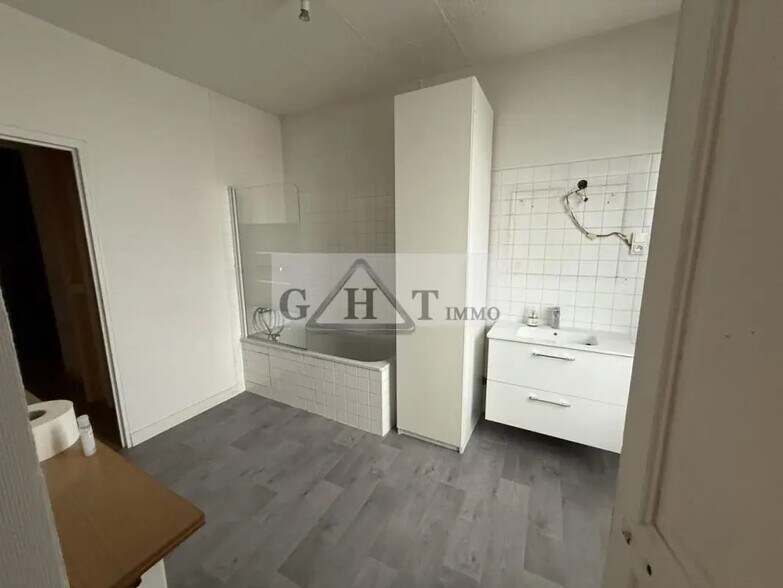 Local d'activités dans Bagnolet à vendre - Photo intérieure – Image 2 sur 15
