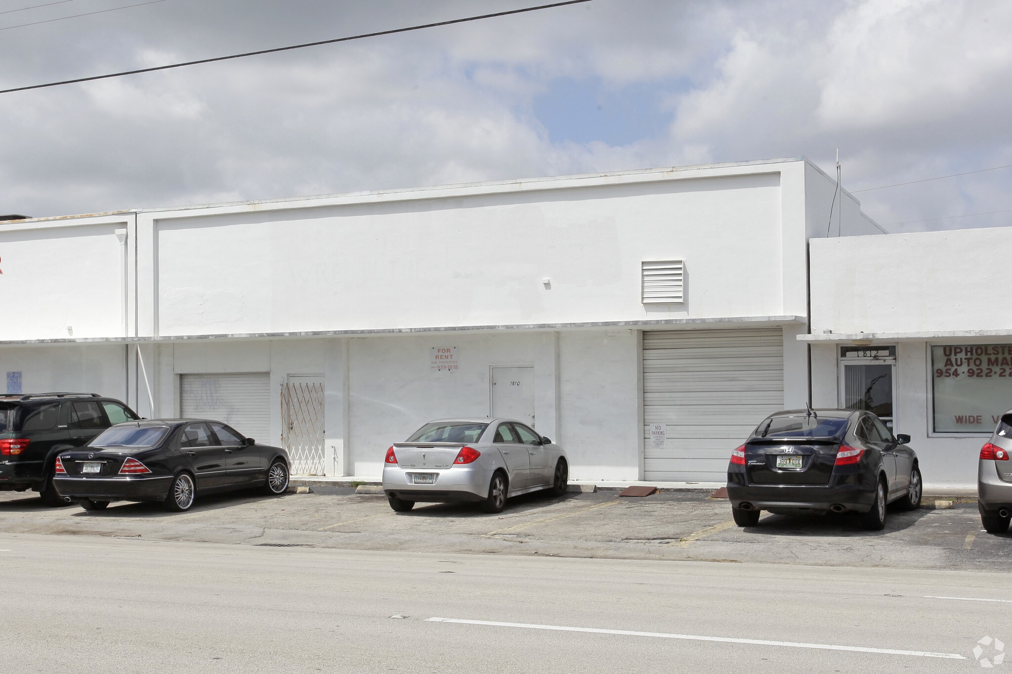 1810 N Dixie Hwy, Hollywood, FL à louer Photo principale– Image 1 sur 14
