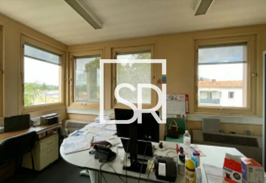 Bureau dans Castres à vendre - Photo intérieure – Image 3 sur 12