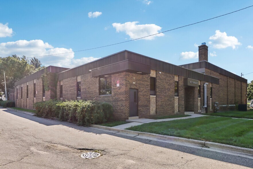 1645 N 25th St, Milwaukee, WI à vendre - Photo de l’immeuble – Image 2 sur 33