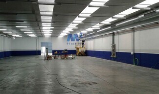 Plus de détails pour Industriel/Logistique à louer