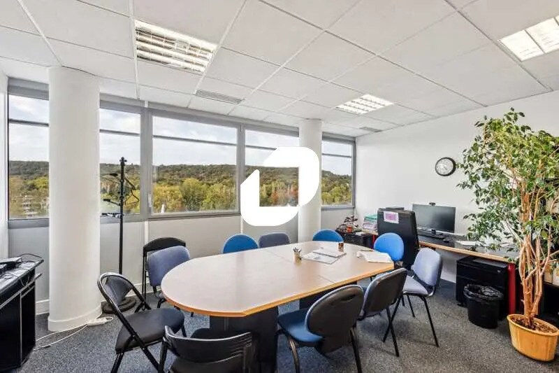 Bureau dans Orsay à louer - Photo de l’immeuble – Image 2 sur 15