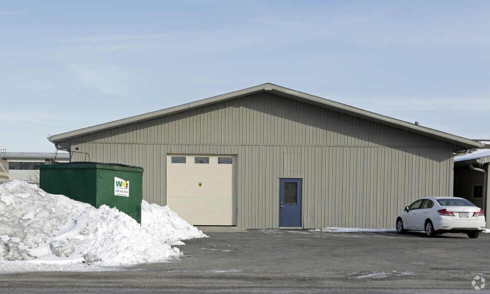 203-205 W Sophia St, Maumee, OH à louer - Photo de l’immeuble – Image 2 sur 6