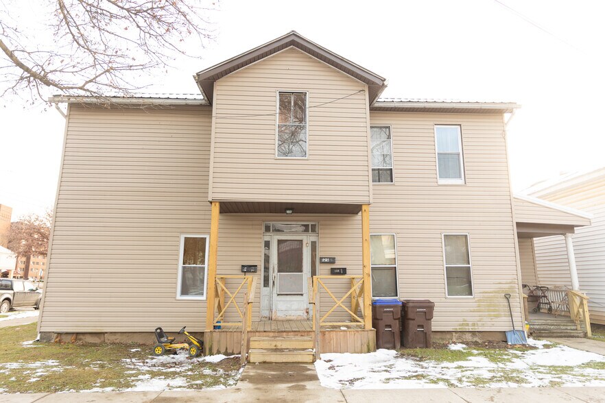 125 E Main St, Titusville, PA à vendre - Photo principale – Image 1 sur 14