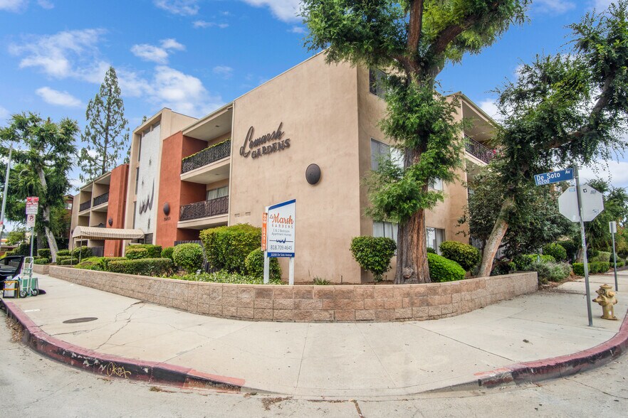 10200 De Soto Ave, Chatsworth, CA à vendre - Photo de l’immeuble – Image 3 sur 17