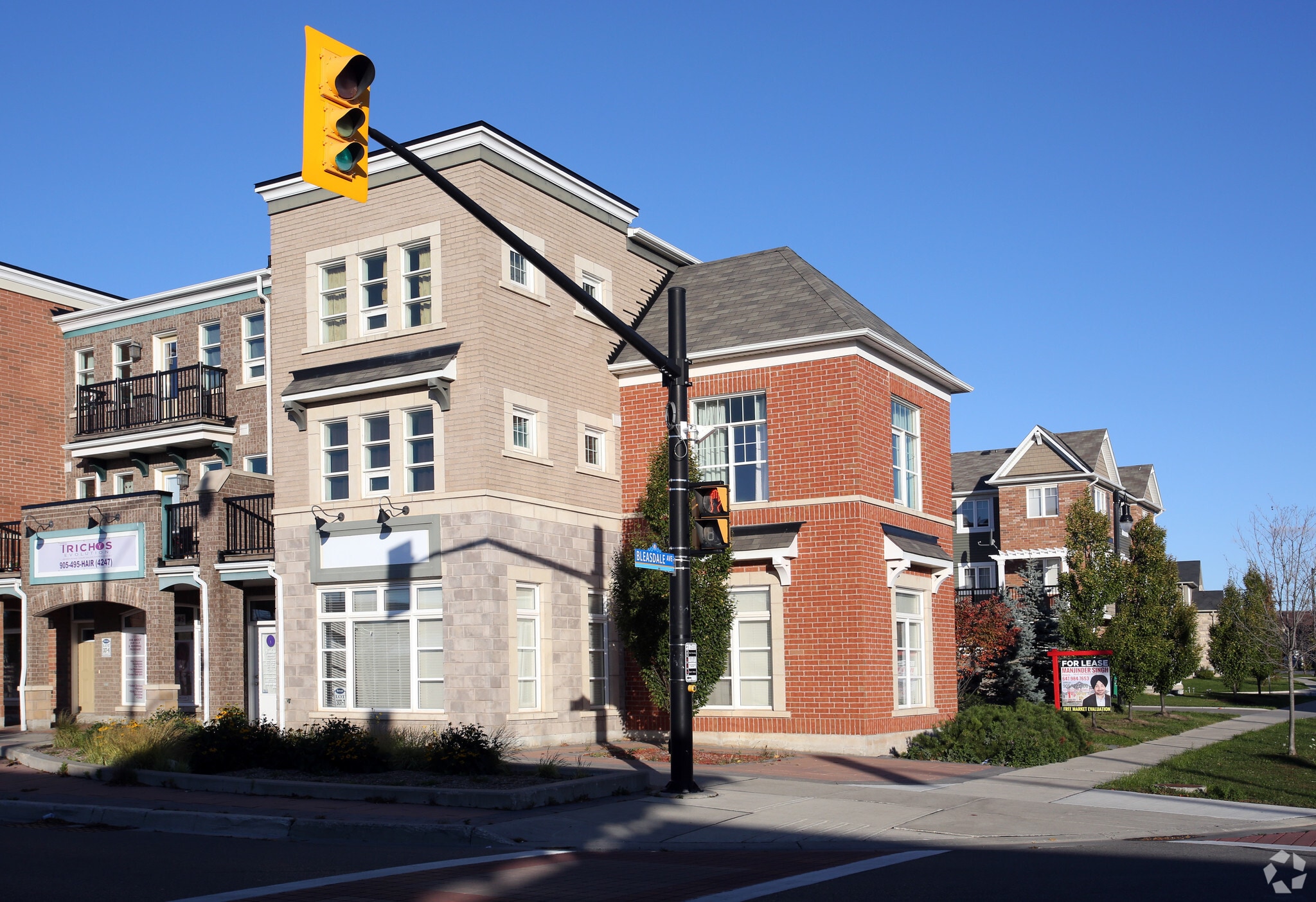 52 Commuter Dr, Brampton, ON à louer Photo principale– Image 1 sur 4